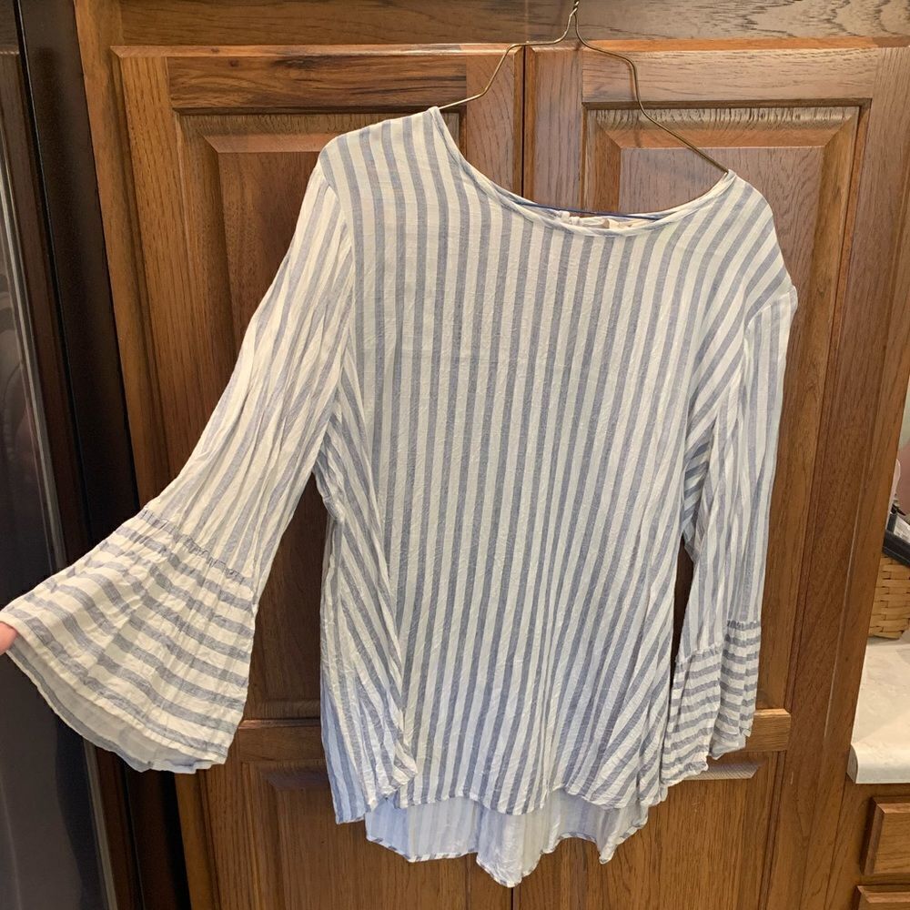 Size Large- Boutique Striped Top with Bell Sleeves
